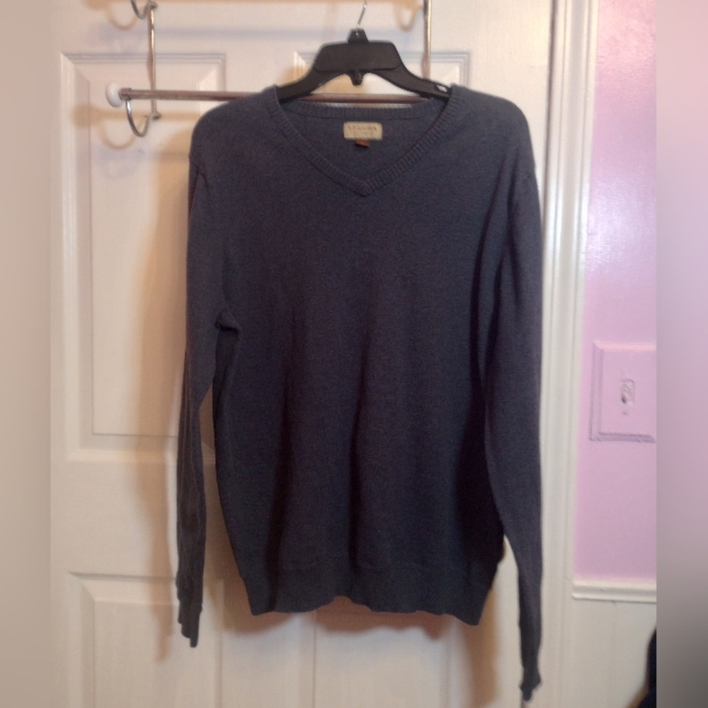 SKU 98M Sonoma Life Style Long sleeve sweater.